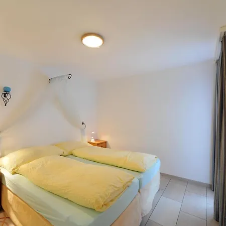 Apartment Steinbilla 2 Bett